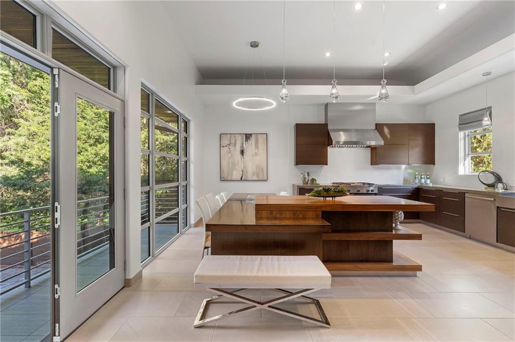 754 Burke Road Northeast Atlanta, GA 30305 - Photo 14 of 51