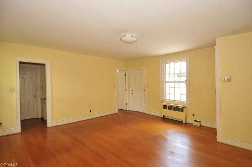 3323 Nottingham Road Winston-Salem, NC 27104 - Photo 14 of 23 Gallery Image 14