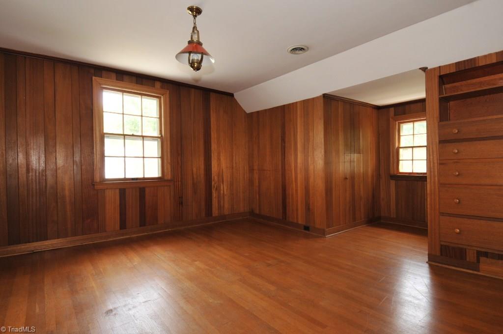 3323 Nottingham Road Winston-Salem, NC 27104 - Photo 16 of 23 Gallery Image 16