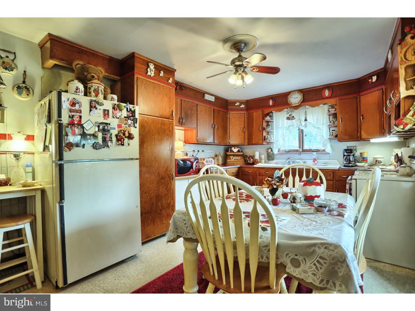 201 Merkel Road Gilbertsville, PA 19525 - Photo 7 of 8 Gallery Image 7
