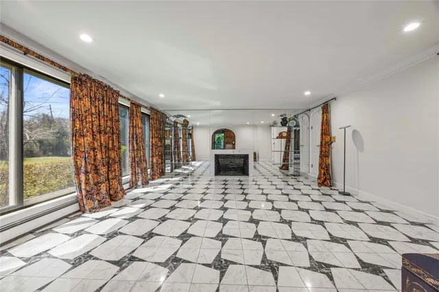 $4,450,000 | 233 Narragansett Avenue, Lawrence, NY 11559