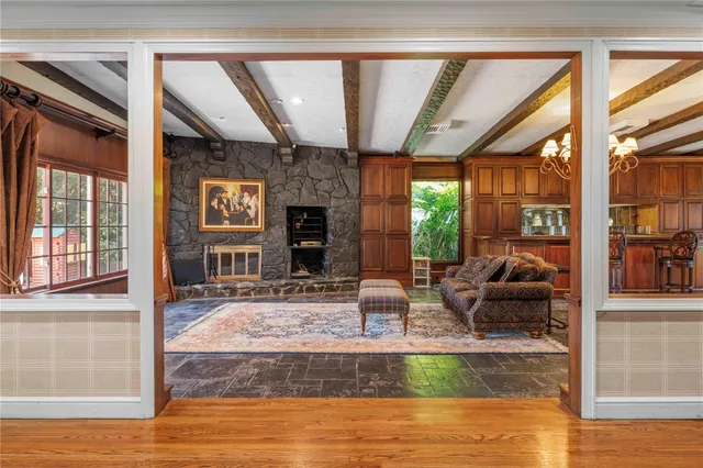 $4,450,000 | 233 Narragansett Avenue, Lawrence, NY 11559