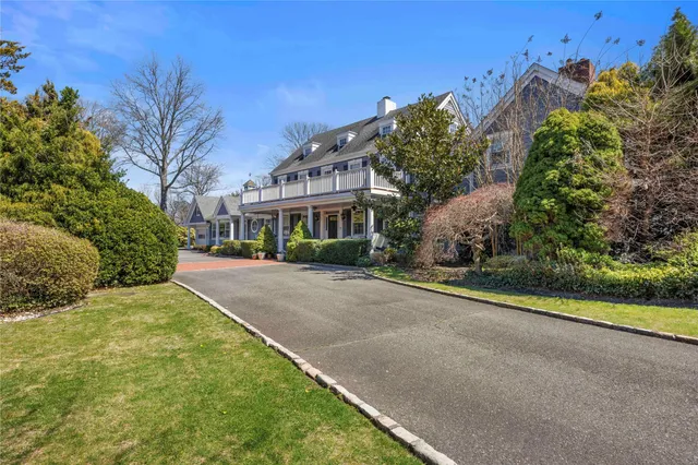 $4,450,000 | 233 Narragansett Avenue, Lawrence, NY 11559