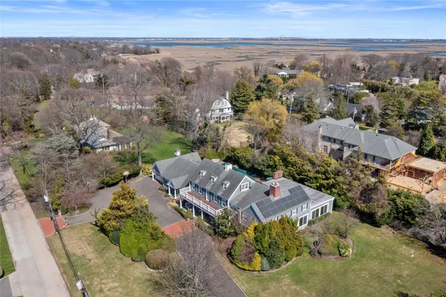 $4,450,000 | 233 Narragansett Avenue, Lawrence, NY 11559