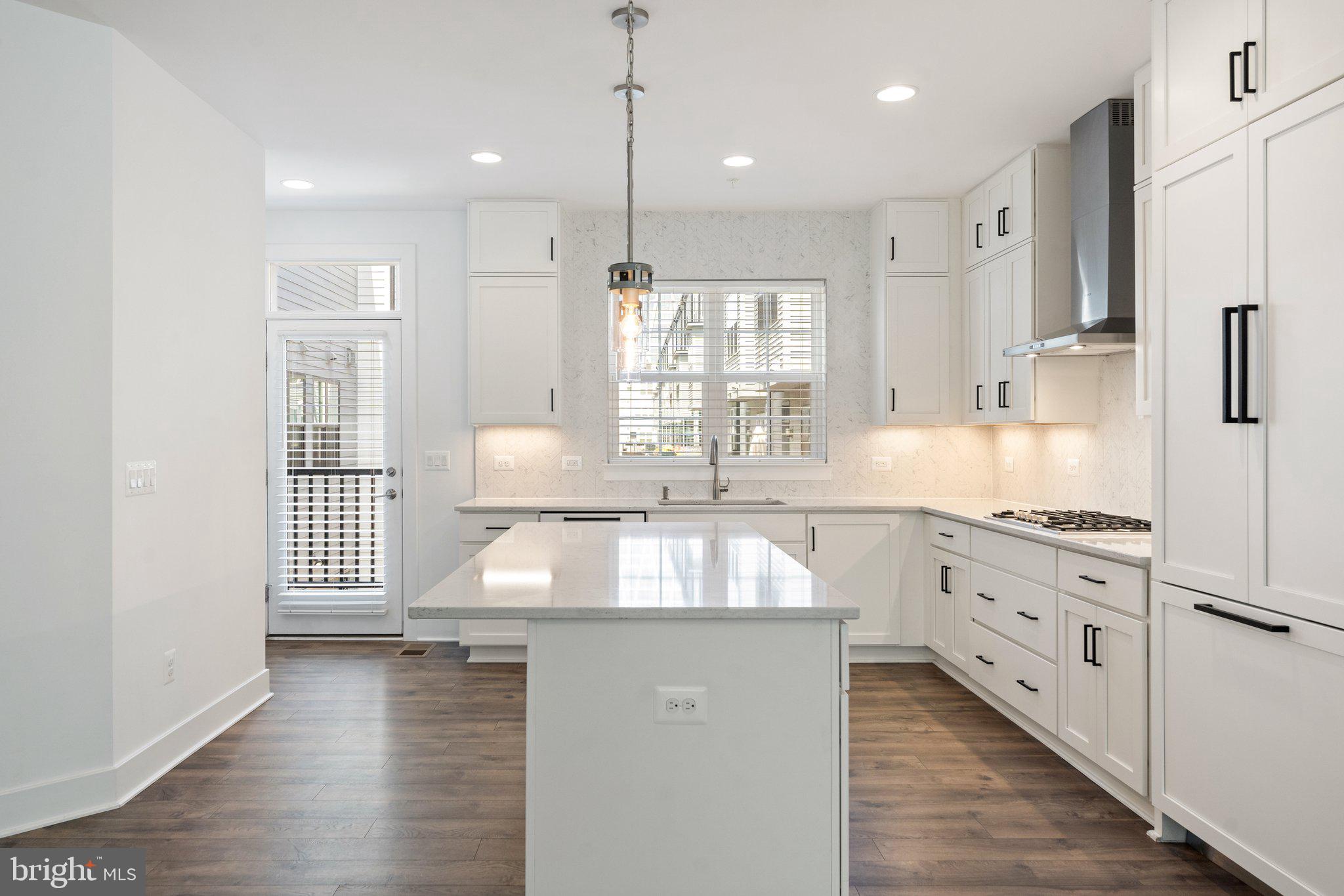 1876 Michael Faraday Drive Reston, VA 20190 - Photo 17 of 58 Kitchen
