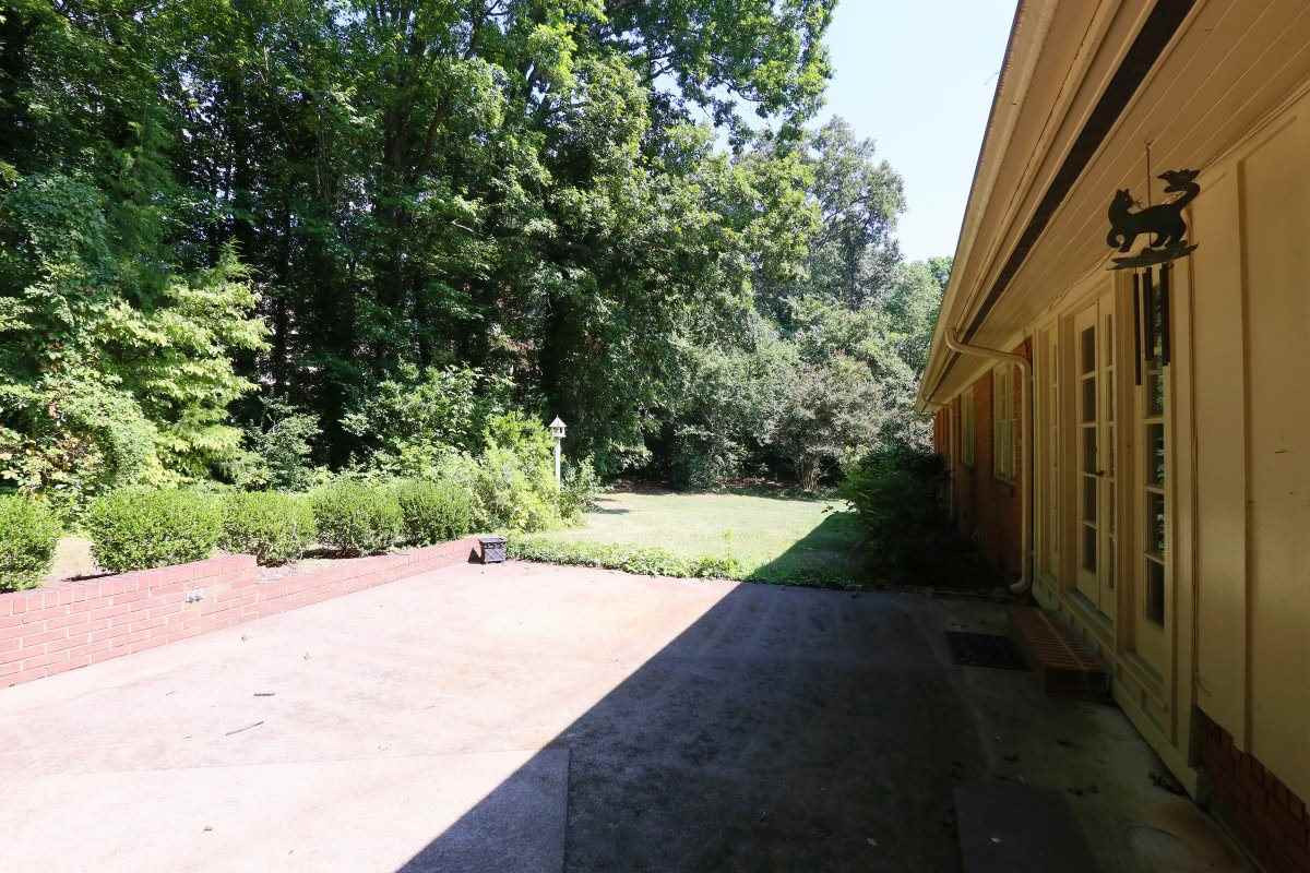 1913 Highland Place Raleigh, NC 27607 - Photo 23 of 25 Photo 23
