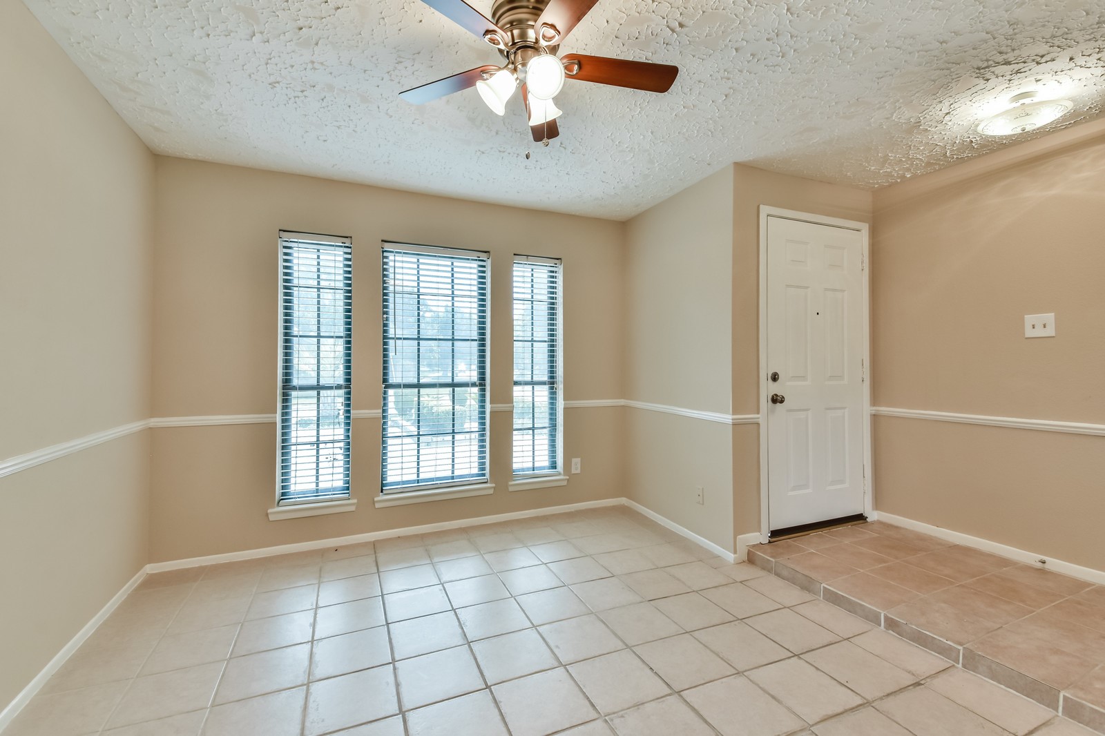 9503 Bent Spur Lane Houston, TX 77064 - Photo 12 of 28 a view of an empty room with a window