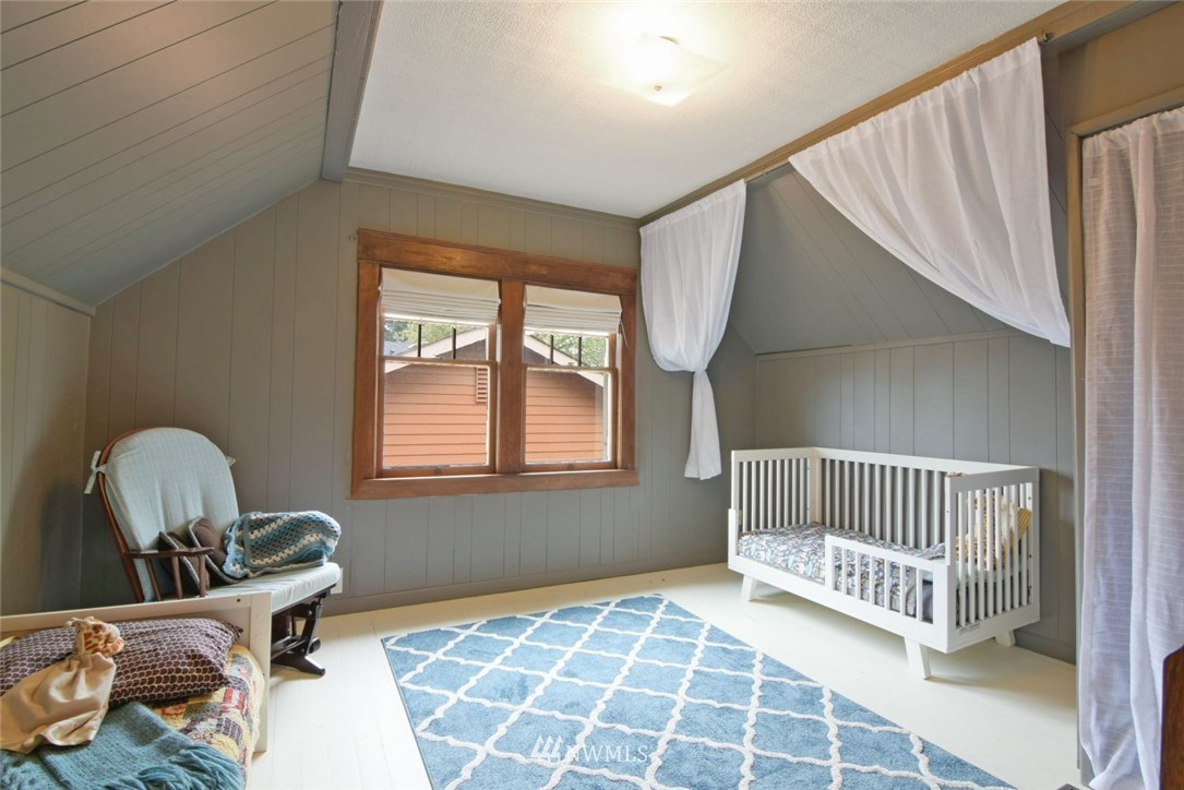 1918 Oakes Avenue Everett, WA 98201 - Photo 13 of 25