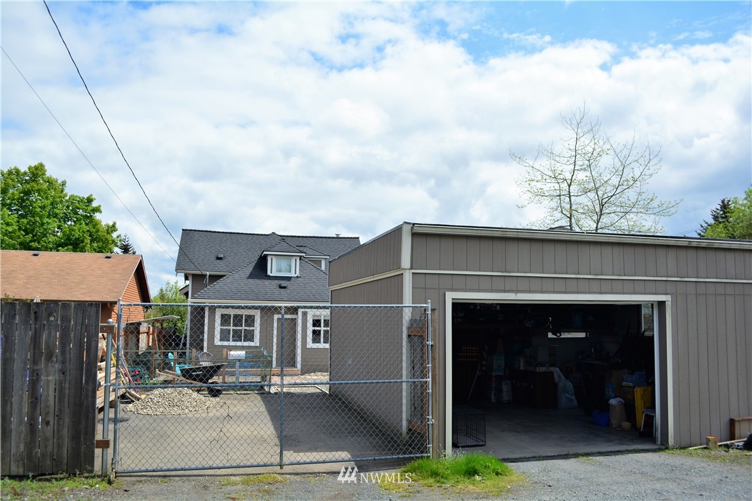 1918 Oakes Avenue Everett, WA 98201 - Photo 22 of 25