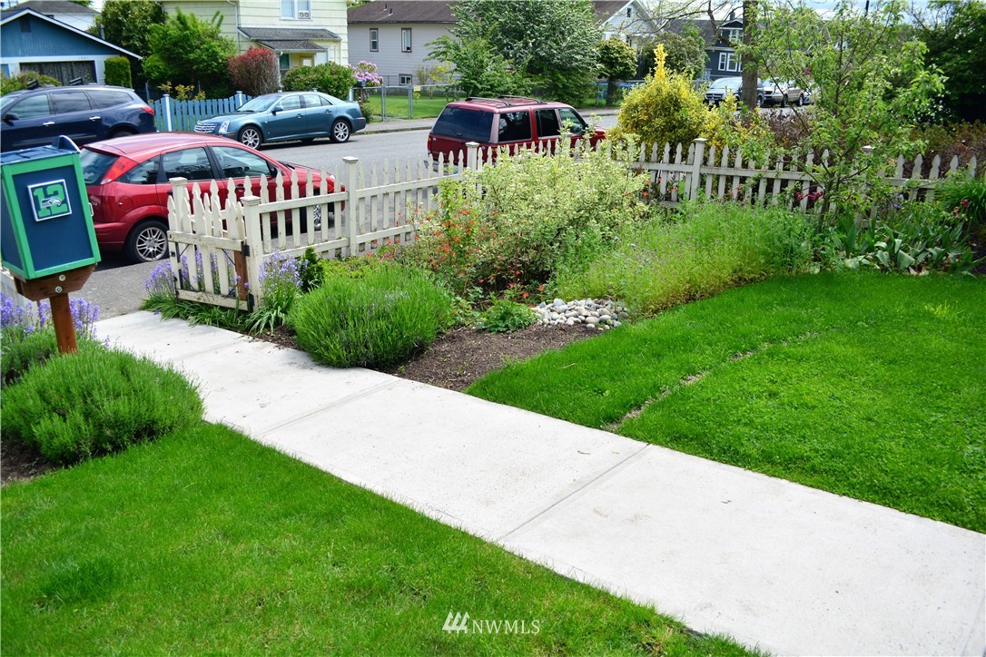 1918 Oakes Avenue Everett, WA 98201 - Photo 25 of 25