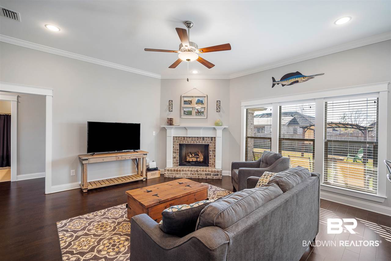 8687 Rosedown Lane Daphne, AL 36526 - Photo 6 of 27 Family Room has hardwood