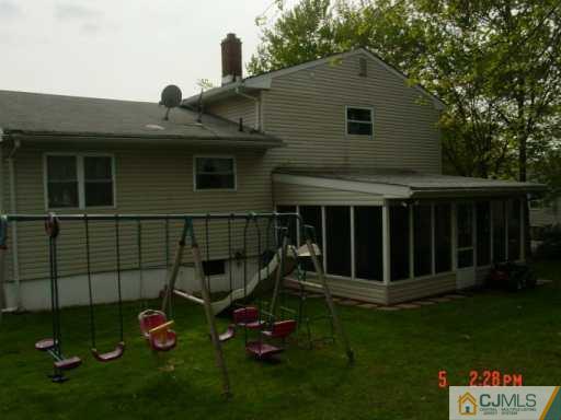 47 Rieder Road Edison, NJ 08817 - Photo 7 of 8 Gallery Image 7