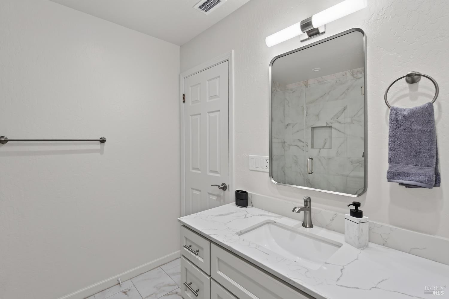 218 Los Alamos Road Santa Rosa, CA 95409 - Photo 23 of 48