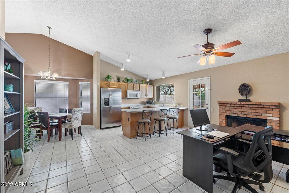 5439 East Ellis Street Mesa, AZ 85205 - Photo 8 of 25 07-007