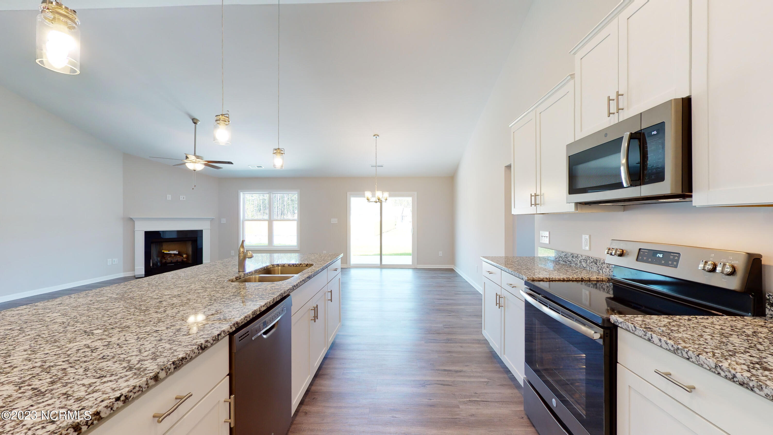 2504 Wild Turkey Road New Bern, NC 28562 - Photo 6 of 15 Photo of Similar Construction