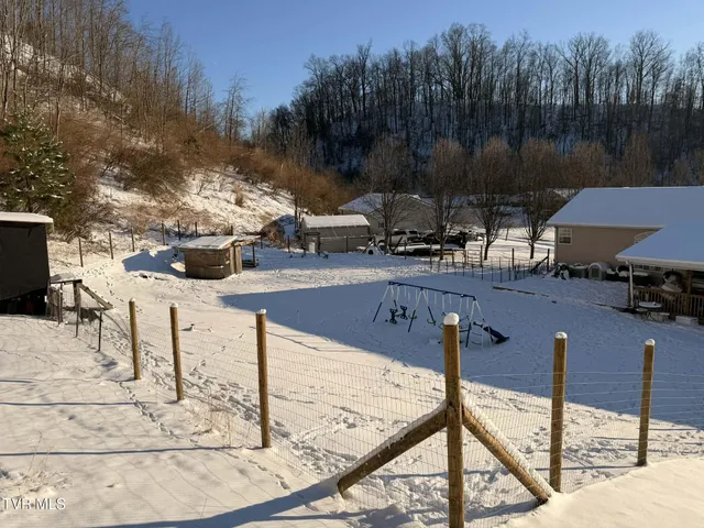 $250,000 | 605 Charles Street, Clintwood, VA 24228