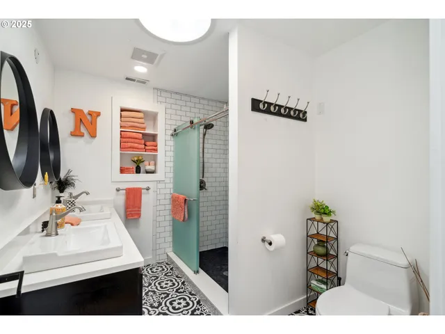 $1,495,000 | 26280 Beach Drive, Rockaway Beach, OR 97136