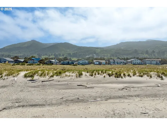 $1,495,000 | 26280 Beach Drive, Rockaway Beach, OR 97136