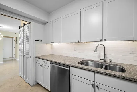 $639,000 | 3301 South Ocean Boulevard, Unit 207, Highland Beach, FL 33487