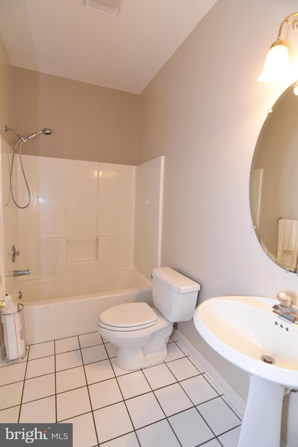 16030 Bayne Road Ridge, MD 20680 - Photo 49 of 86 Hall bath