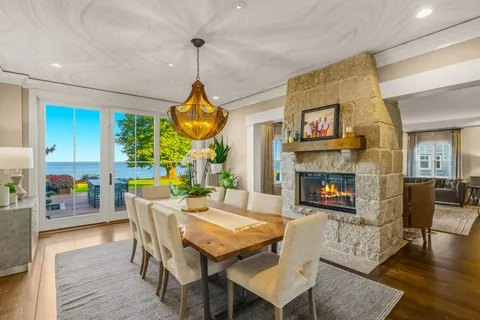 $5,775,000 | 8100 North Beach Drive, Fox Point, WI 53217