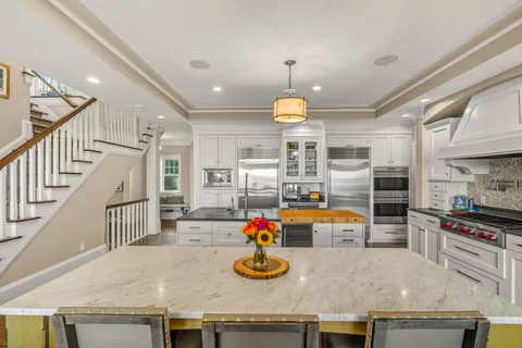 $5,775,000 | 8100 North Beach Drive, Fox Point, WI 53217