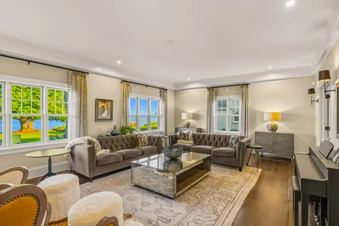 $5,775,000 | 8100 North Beach Drive, Fox Point, WI 53217