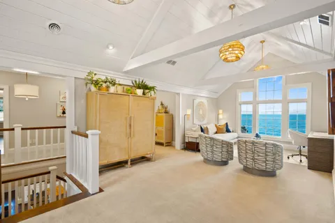 $5,775,000 | 8100 North Beach Drive, Fox Point, WI 53217