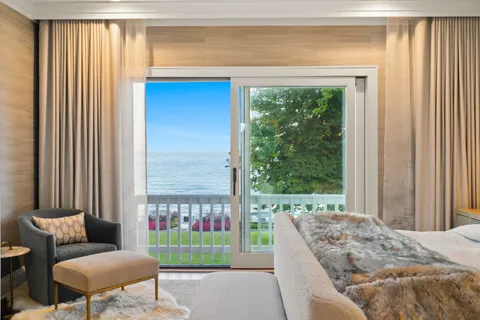 $5,775,000 | 8100 North Beach Drive, Fox Point, WI 53217