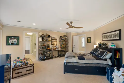 $5,775,000 | 8100 North Beach Drive, Fox Point, WI 53217