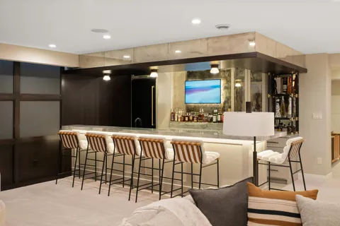 $5,775,000 | 8100 North Beach Drive, Fox Point, WI 53217