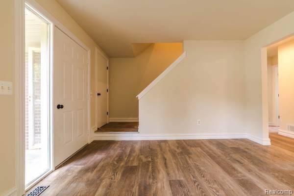 528 Hidden Ridge Drive Troy, MI 48083 - Photo 15 of 30