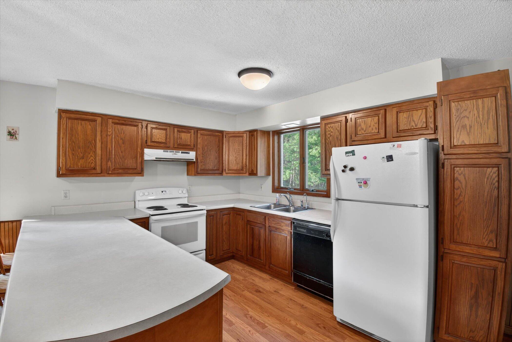 3076 Senator Road Sheridan, MI 48884 - Photo 5 of 47 11-3076-Senator-Rd-Sheridan-WindowStill