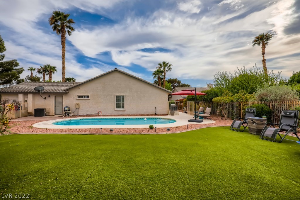 5253 Saranac Road Las Vegas, NV 89130 - Photo 3 of 31