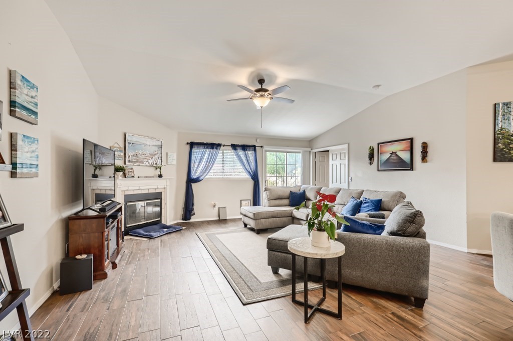 5253 Saranac Road Las Vegas, NV 89130 - Photo 6 of 31