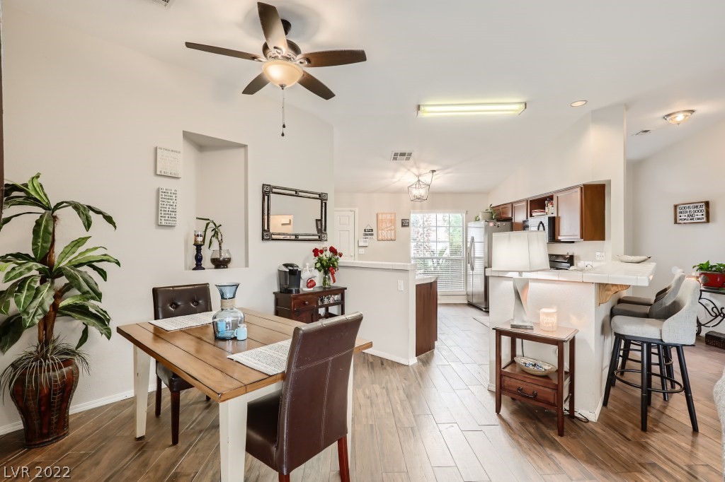 5253 Saranac Road Las Vegas, NV 89130 - Photo 10 of 31