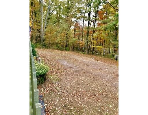 95 Walker Pond Road Sturbridge, MA 01566 - Photo 9 of 28