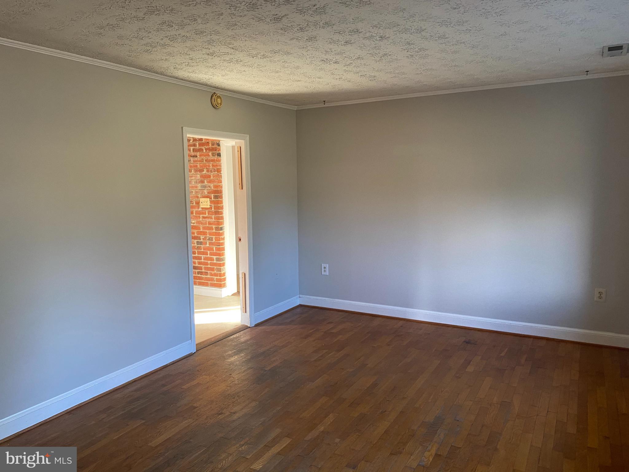 183 Shepherds Mill Road Berryville, VA 22611 - Photo 5 of 12
