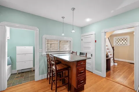 $875,000 | 2 Ellis Terrace, Swampscott, MA 01907