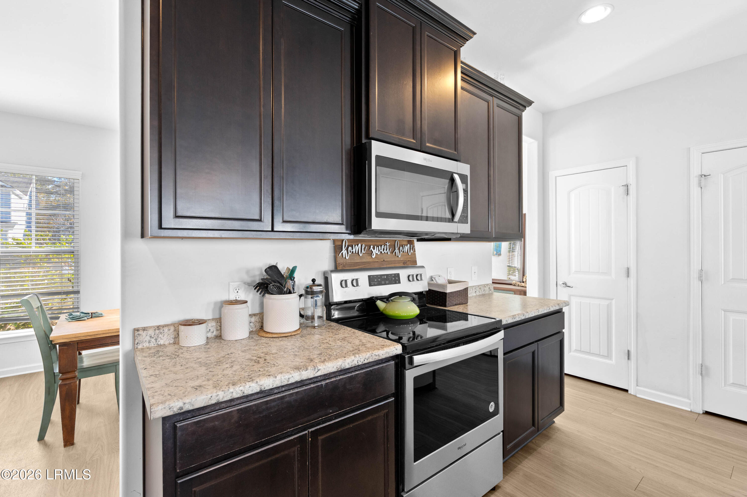 54 Okatie Park Circle East Ridgeland, SC 29936 - Photo 14 of 36 54 Okatie Park Cir-18