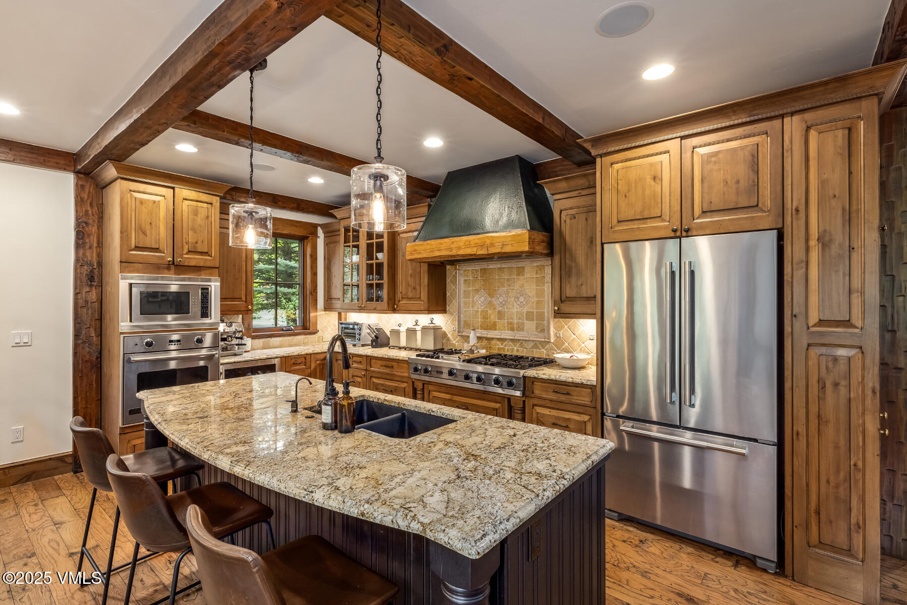 922 June Creek Road Edwards, CO 81632 - Photo 11 of 48 Kitchen 2