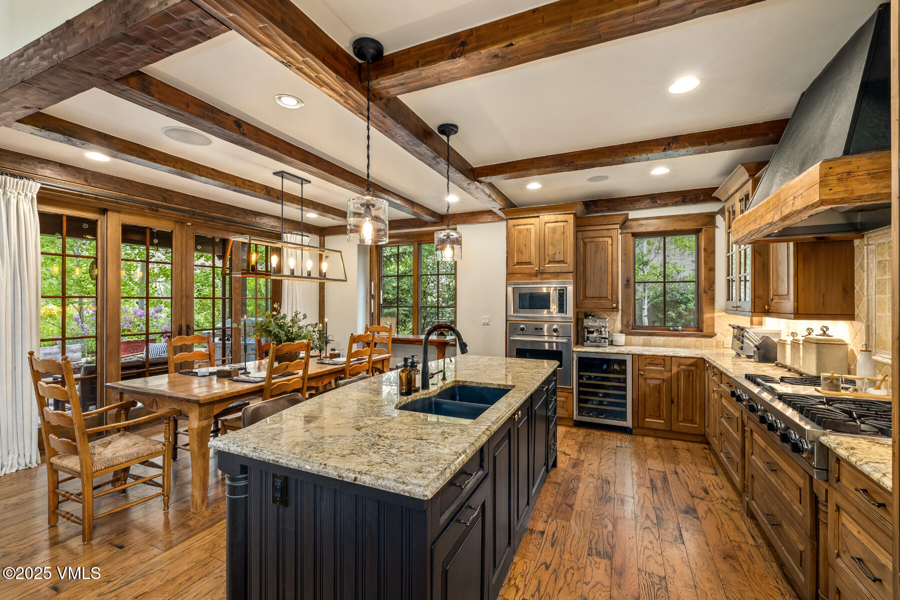 922 June Creek Road Edwards, CO 81632 - Photo 9 of 48 Kitchen