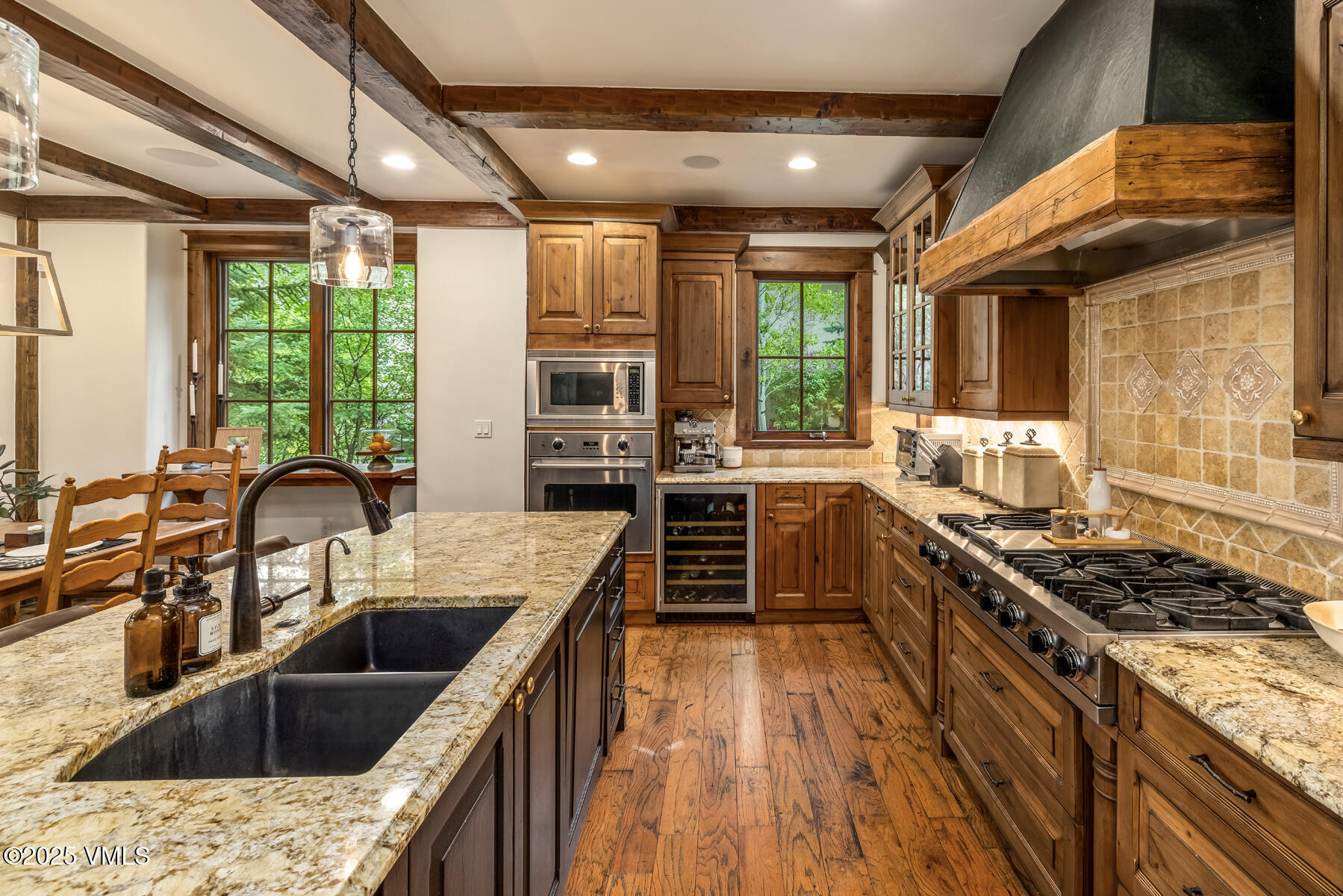 922 June Creek Road Edwards, CO 81632 - Photo 10 of 48 Kitchen 1