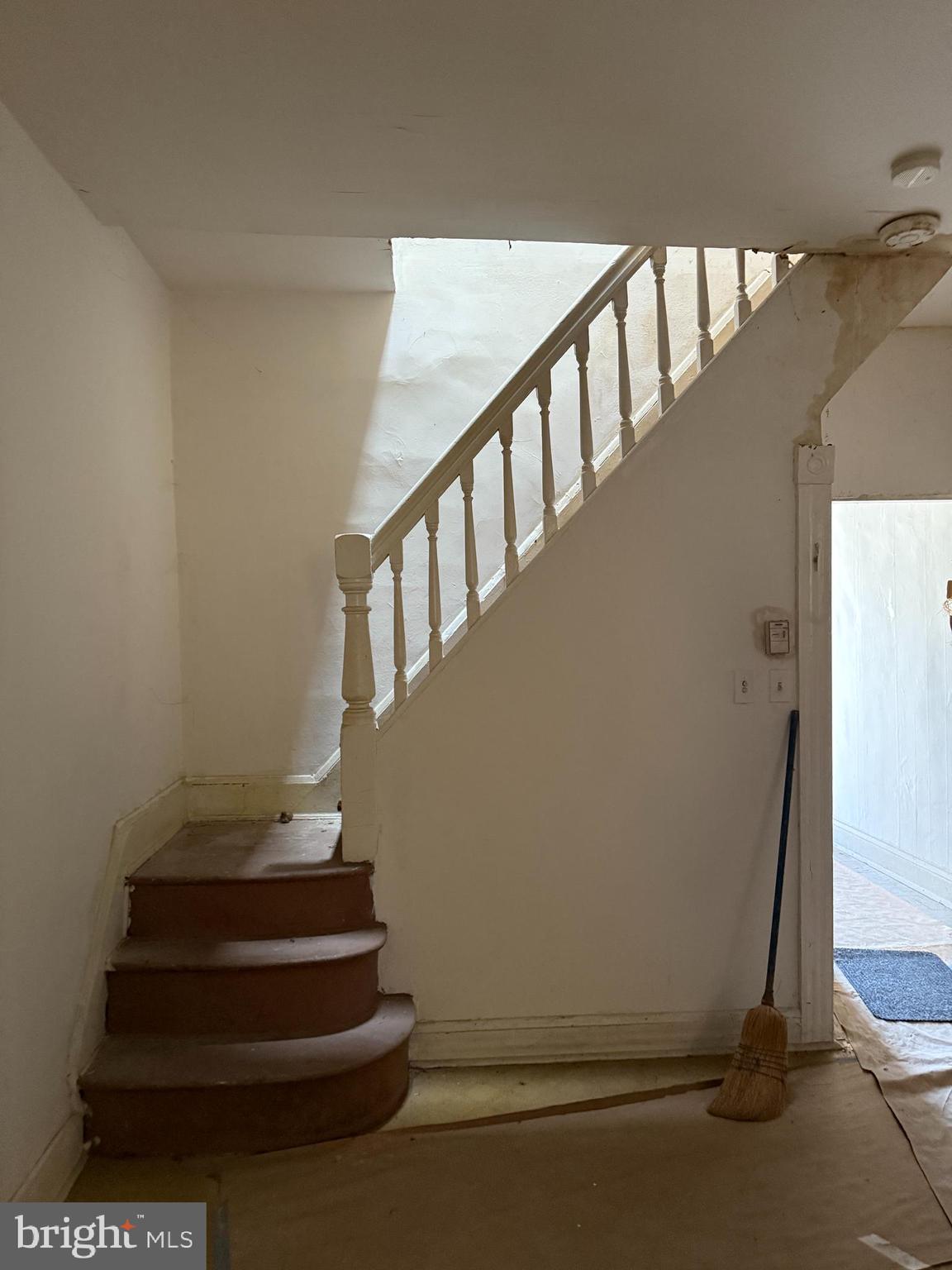 4919 Eastern Avenue Baltimore, MD 21224 - Photo 10 of 17 a view of entryway