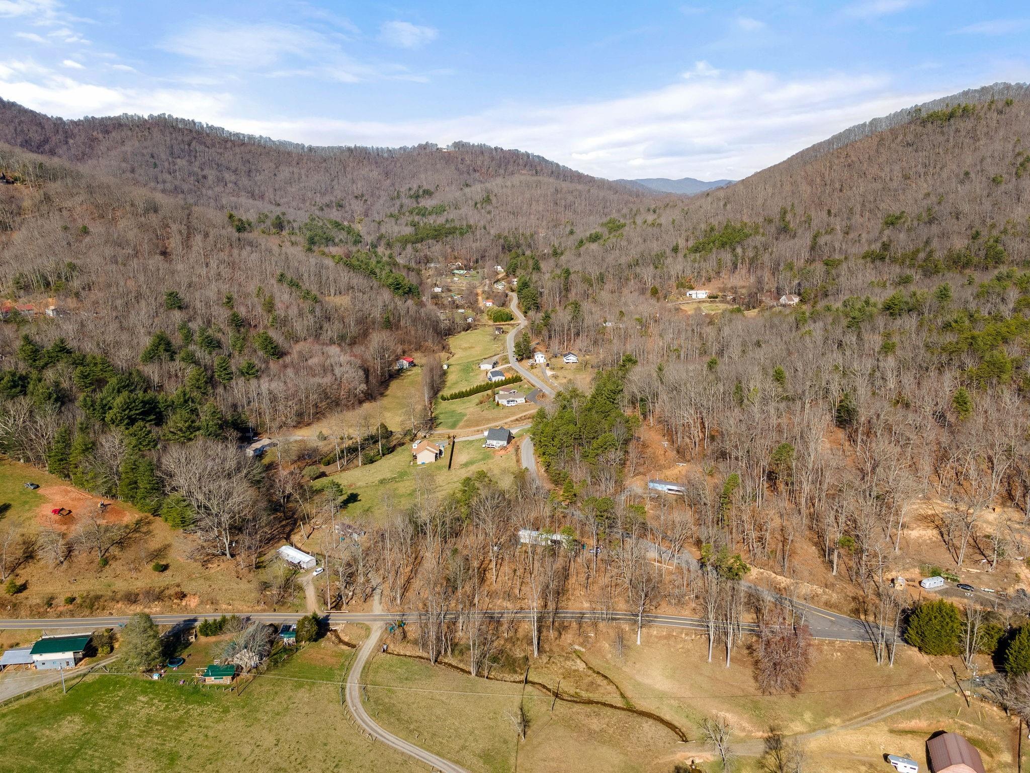 46 Mink Farm Road Leicester, NC 28748 - Photo 32 of 37 Gallery Image 32