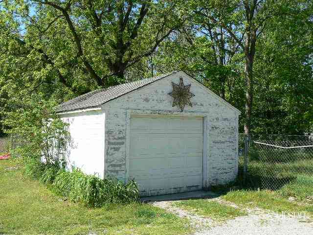 3327 Covington Road Fort Wayne, IN 46802 - Photo 10 of 11 Gallery Image 10