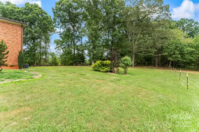 $389,000 | 107 Dale Circle, Morganton, NC 28655