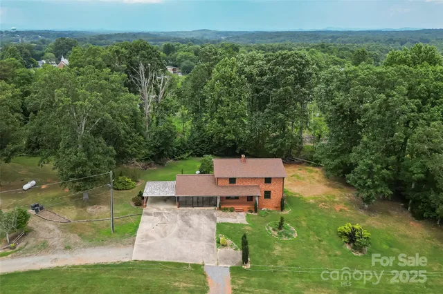 $389,000 | 107 Dale Circle, Morganton, NC 28655