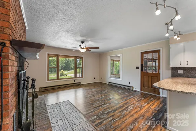 $389,000 | 107 Dale Circle, Morganton, NC 28655