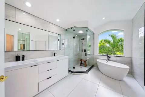 $1,249,999 | 639 Masters Way, Palm Beach Gardens, FL 33418